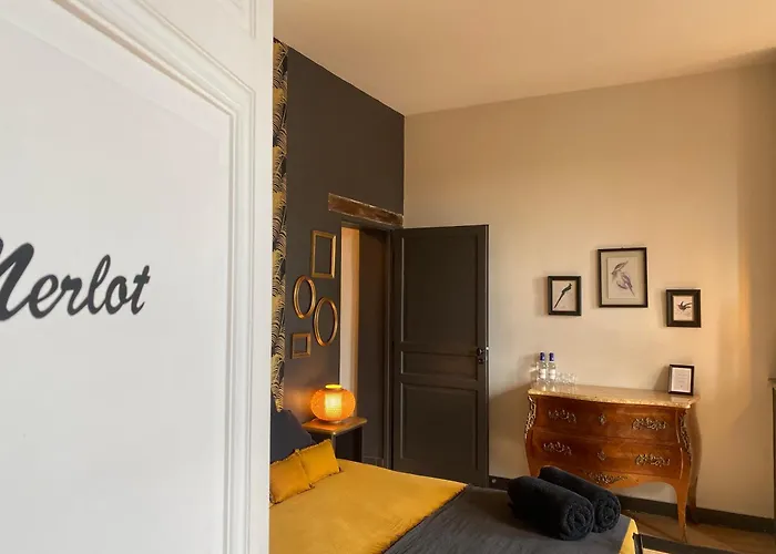 La Maison Reverdi Guest house